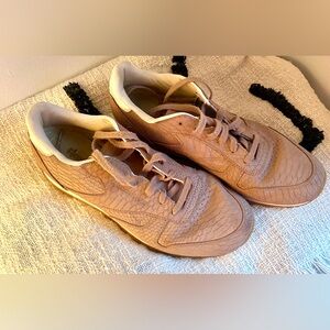 Reebok Soft Nudish Mauve, Retro Style Sneakers With Faux Croc Texture